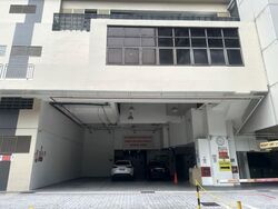 The Commerze@irving (D13), Retail #575418101